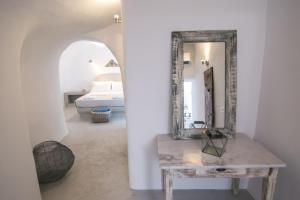 Theodora Suites Santorini Greece