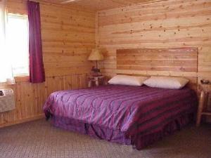King Room room in The Bull Moose Lodge