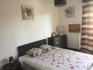 Appartements Beau T3 avec terrasse plein sud : photos des chambres