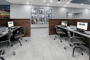 Holiday Inn - Beaumont East-Medical Ctr Area by IHG