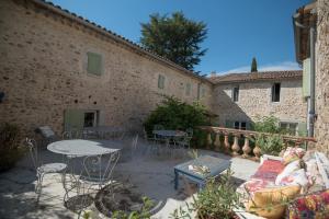 Maisons d'hotes Les Cailloux Dores : photos des chambres