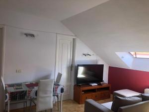 BRISOL APARTMENT wifi