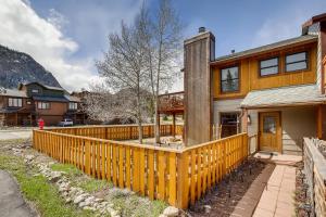 Two-Bedroom Apartment room in Mount Royal Condos #501 condo