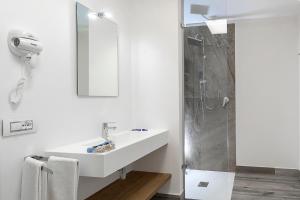 Superior Double Room room in Sundeck Hotel
