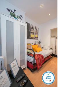 Portugal here I Come - Alfama-Castelo