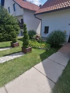 Božović MV Apartments