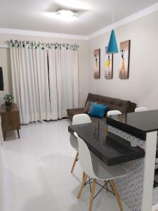 Flor de Peroba Flats #Azul - Maragogi AL