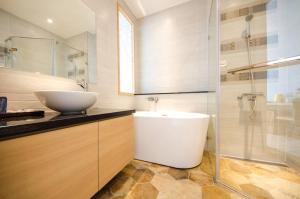 Phòng Tiêu Chuẩn Giường Đôi (Standard Double Room)