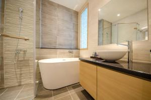 Phòng Tiêu Chuẩn Giường Đôi (Standard Double Room)