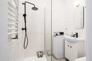 Luna Apartment by Loft Affair
