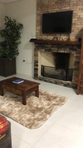 Casa condomínio lagoa cortada