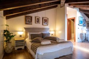 Comfort Quadruple Room room in Hotel Villa Sara
