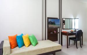 Sand Sea Resort Railay Beach