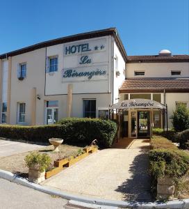 Hotels Hotel La Berangere : photos des chambres