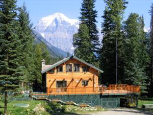 Mountain River Lodge