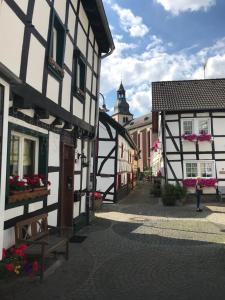 Studio Apartment room in Ferienapartment: An Der Kunstakademie Heimbach