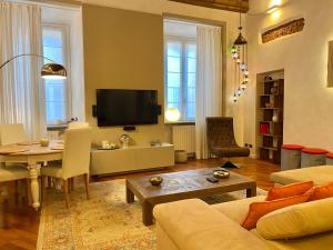Kindness art apartment in historic center
