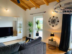 Apartment "Im Sonneneck" bis 4 Personen mit Parkplatz, W-LAN, Netflix im Thüringer Wald, Schleusingen
