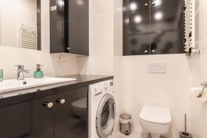 ApartWro Przestronny apartament z tarasem 5 min od Rynku garaż projektor