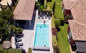 Villas CALA CORSA - 3 et 4 Chambres - CALA ROSSA Porto-Vecchio - Villas entièrement Climatisées avec Piscine Chauffée partagée et Piscines Privées - Internet gratuit - Porto-Vecchio