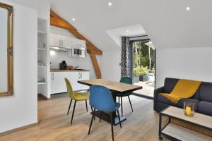 Hotels Logis Hotel L'Atelier d'Epicure : photos des chambres