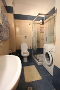Luxury Flat in Neoi Poroi with Free Parking, 2 mins from the Beach!