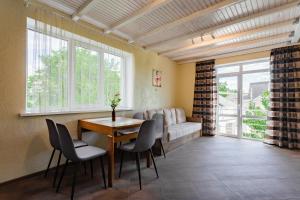 Апартаменти дворівневі на віллі с садом