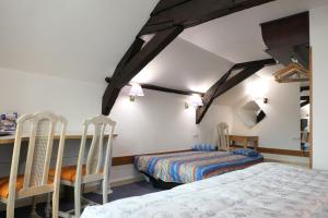 Hotels Hotel Les Trois Luppars : photos des chambres