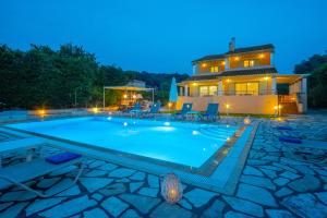 Avlaki Beachfront Villa Corfu Greece