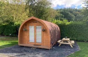Torrent Walk Glamping Huts in the Heart of Snowdonia