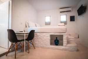 Esmeralda Apartments Sifnos Greece