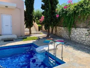 Modern Villa in Arkadi Greece with Private Pool Rethymno Greece