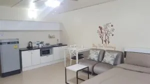 Popular Condo C2 - 暖武里府