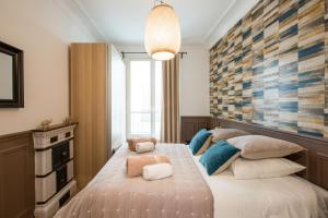 2 BR Appartement Near Tour Eiffel & Trocadéro