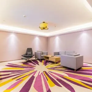 Lavande Hotel (Gaozhou Xiantai Bridge Branch) - 信宜