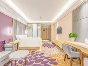 Lavande Hotel Langfang Dacheng Xinda Xintiandi Plaza - Daicheng