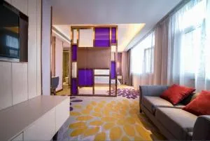 Lavande Hotel Yishui Wande Plaza - Yishui