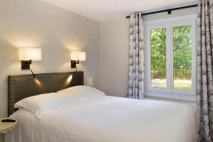 Hotels Logis Domaine De Valaudran : Chambre Simple Confort - Non remboursable