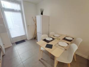 Appartements MACON CENTRE VILLE - PROCHE QUAI SAONE - COSY : photos des chambres