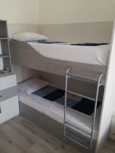 Family Apartment for Short-Term Vacation