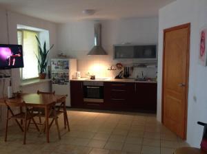 Квартира-студия - 3hvězdičkové hotely ve městě Charkov