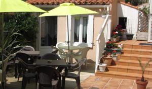 Hotels Hotel & Cantine De La Plage : photos des chambres