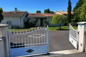 Maison 8 personnes à 10 mn Futuroscope - Beaumont