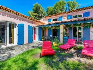 villa in Martigues with sea beach - 拉库罗讷