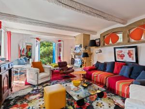 villa in Martigues with sea beach