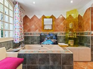 Villas villa in Martigues with sea beach : photos des chambres