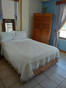 Hotel y Restaurante Cesar Mariscos