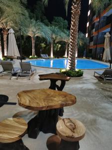 APARTMENTS MBC