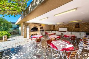 Studio Apartments Apolonia 