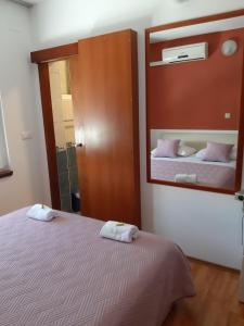 Villa Šjor Room-Delux- with a modern bathroom- - Primosten -Lokvice 6